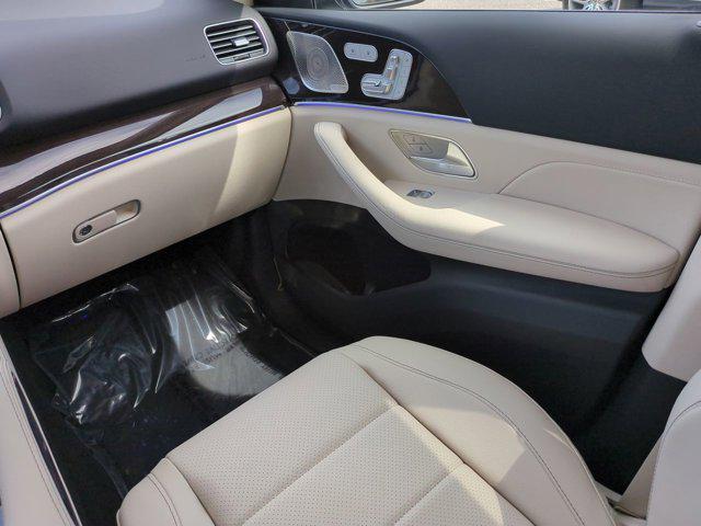 new 2025 Mercedes-Benz GLE 350 car, priced at $69,225