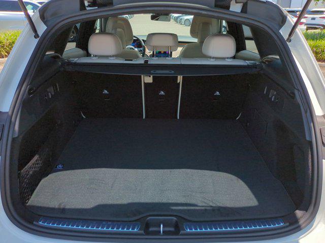 new 2025 Mercedes-Benz GLC 300 car, priced at $54,185