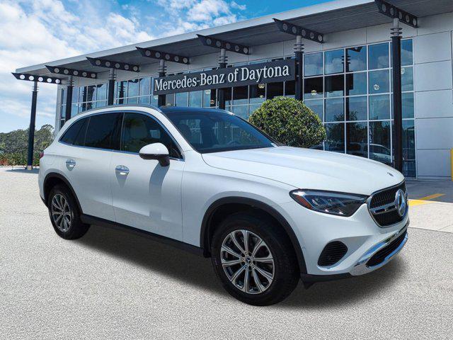 new 2025 Mercedes-Benz GLC 300 car, priced at $54,185