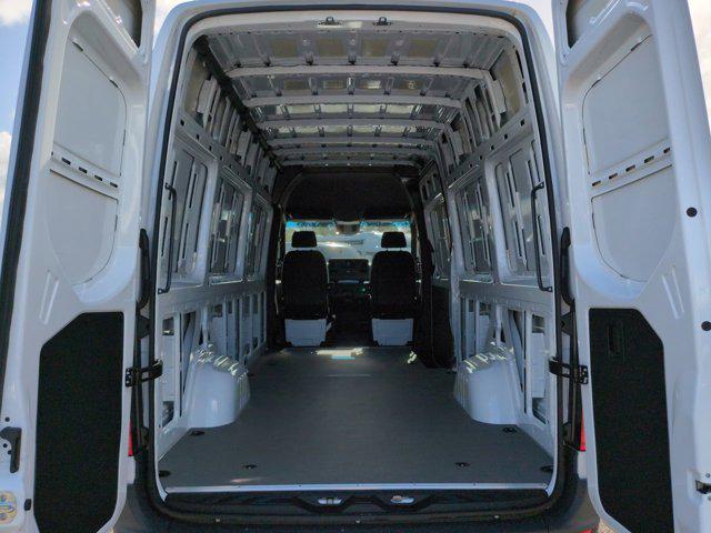 new 2024 Mercedes-Benz Sprinter 2500 car, priced at $71,684