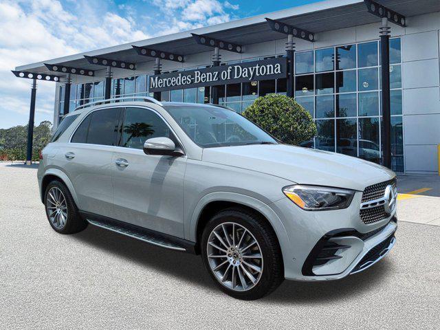 new 2025 Mercedes-Benz GLE 450 car, priced at $83,280