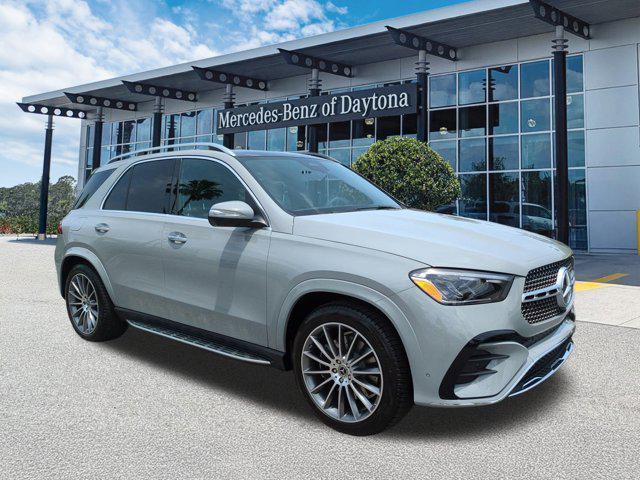 new 2025 Mercedes-Benz GLE 450 car, priced at $83,280