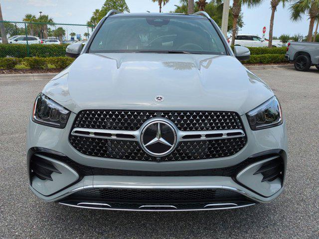 new 2025 Mercedes-Benz GLE 450 car, priced at $83,280