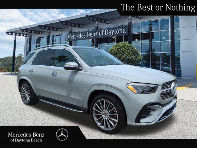 new 2025 Mercedes-Benz GLE 450 car, priced at $83,280