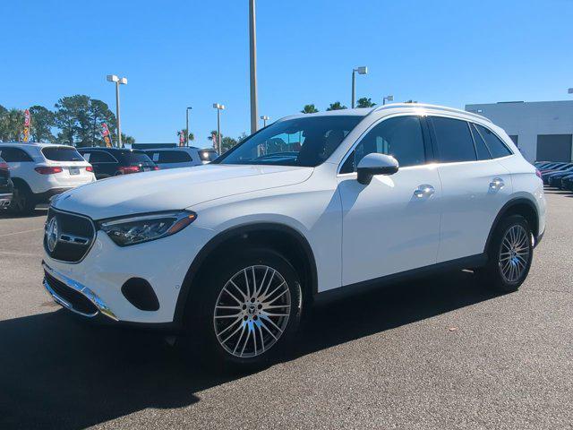 new 2025 Mercedes-Benz GLC 300 car, priced at $51,385