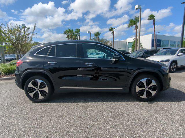 new 2025 Mercedes-Benz GLA 250 car, priced at $49,800