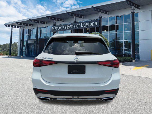 new 2025 Mercedes-Benz GLC 300 car, priced at $54,585