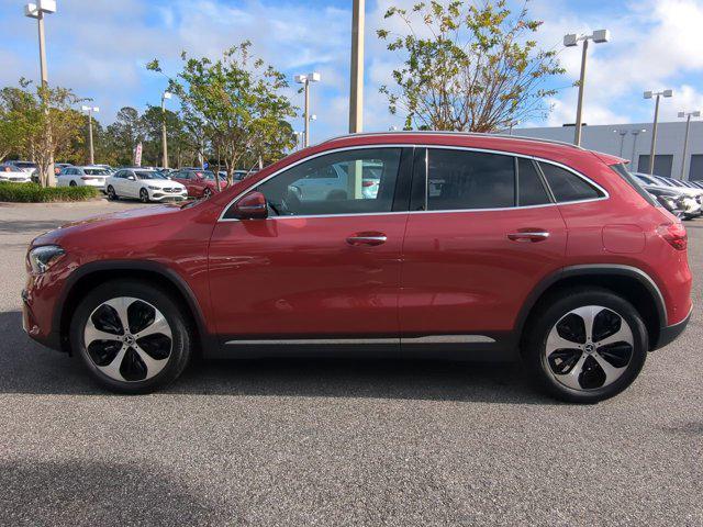 new 2025 Mercedes-Benz GLA 250 car, priced at $50,920