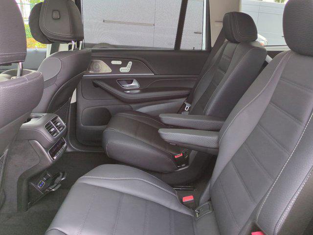 new 2025 Mercedes-Benz GLS 450 car, priced at $102,935