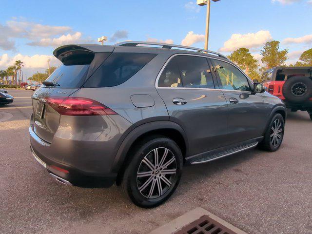 new 2025 Mercedes-Benz GLE 450 car, priced at $80,475