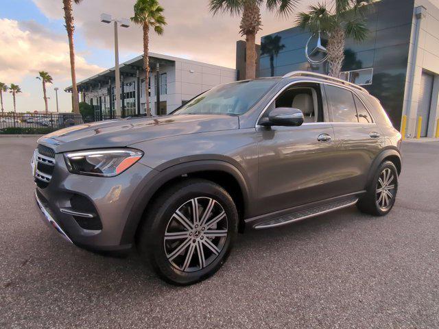 new 2025 Mercedes-Benz GLE 450 car, priced at $80,475