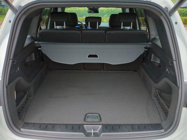 new 2025 Mercedes-Benz GLB 250 car, priced at $49,255