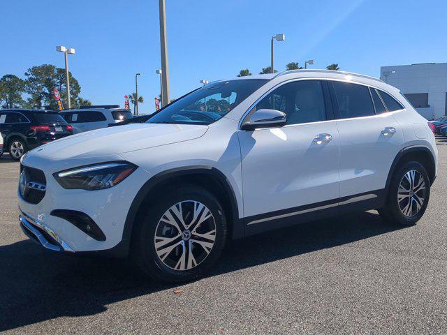 new 2025 Mercedes-Benz GLA 250 car, priced at $45,845