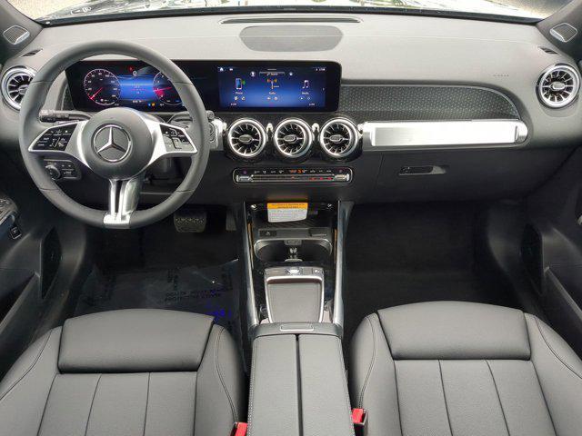 new 2024 Mercedes-Benz GLB 250 car, priced at $51,925