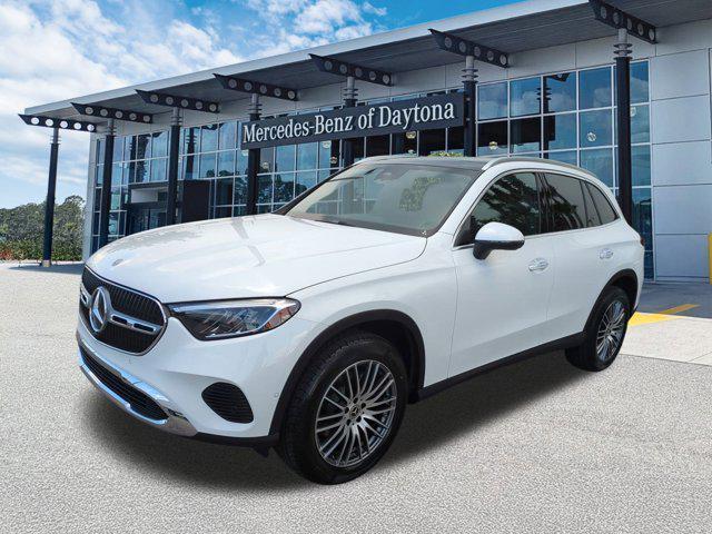 new 2025 Mercedes-Benz GLC 300 car, priced at $53,195