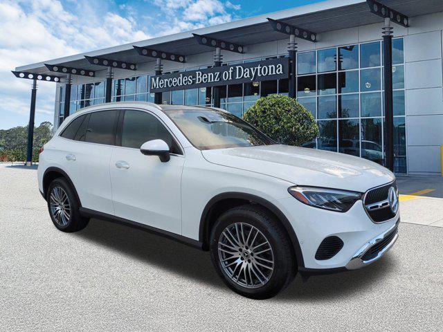 new 2025 Mercedes-Benz GLC 300 car, priced at $53,195