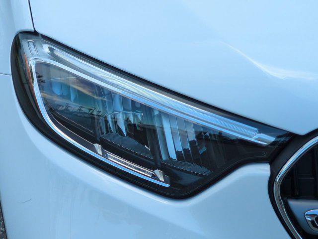 new 2025 Mercedes-Benz GLC 300 car, priced at $53,195