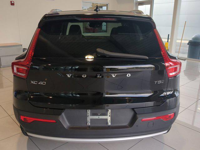 used 2021 Volvo XC40 car, priced at $28,994