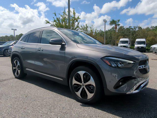 new 2025 Mercedes-Benz GLA 250 car, priced at $50,190