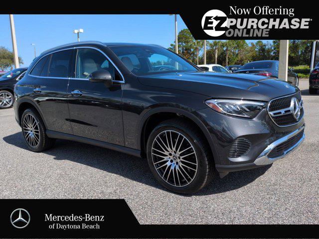 new 2025 Mercedes-Benz GLC 300 car, priced at $59,720