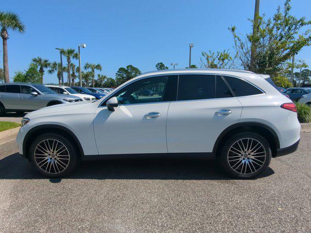 new 2025 Mercedes-Benz GLC 300 car, priced at $62,170