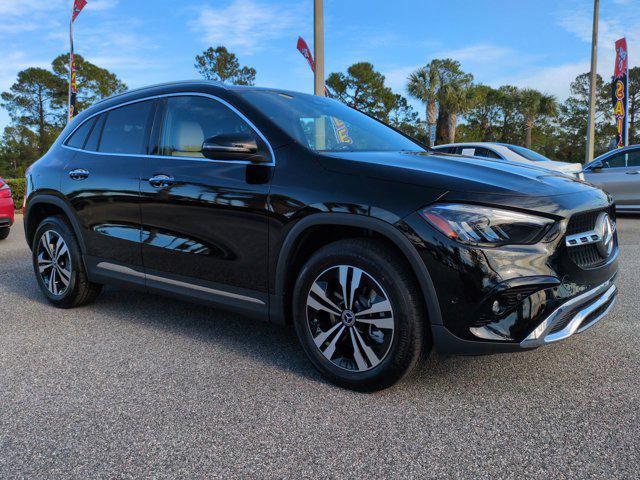 new 2025 Mercedes-Benz GLA 250 car, priced at $45,640