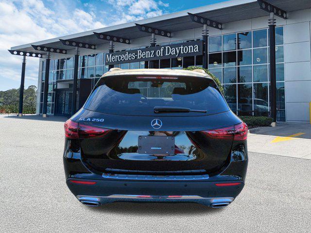new 2025 Mercedes-Benz GLA 250 car, priced at $45,640