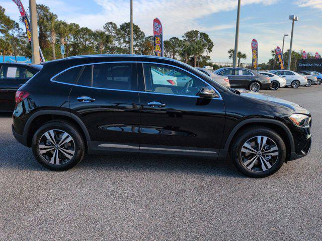 new 2025 Mercedes-Benz GLA 250 car, priced at $45,640