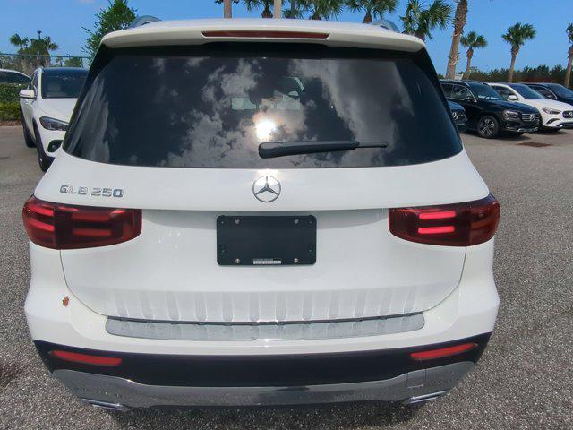 new 2025 Mercedes-Benz GLB 250 car, priced at $47,745