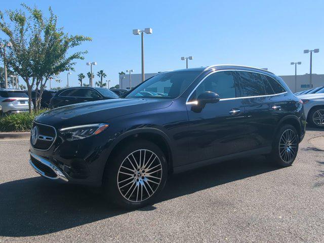 new 2024 Mercedes-Benz GLC 300 car, priced at $56,505