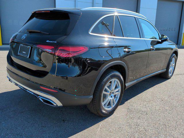 new 2025 Mercedes-Benz GLC 300 car, priced at $56,585