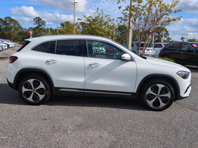 new 2025 Mercedes-Benz GLA 250 car, priced at $49,700