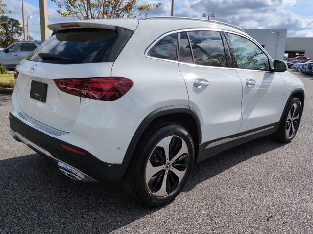 new 2025 Mercedes-Benz GLA 250 car, priced at $49,700