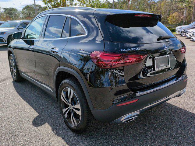 new 2025 Mercedes-Benz GLA 250 car, priced at $45,365