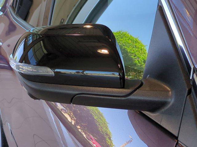 used 2025 Chevrolet Traverse car, priced at $54,950