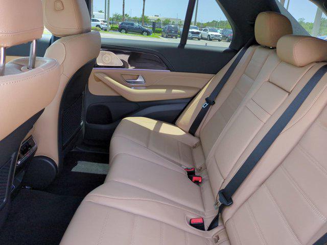 new 2025 Mercedes-Benz GLE 450e car, priced at $82,920
