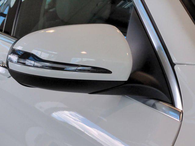 used 2021 Mercedes-Benz GLC 300 car