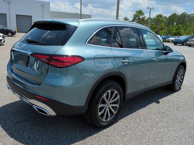 new 2025 Mercedes-Benz GLC 300 car, priced at $55,720
