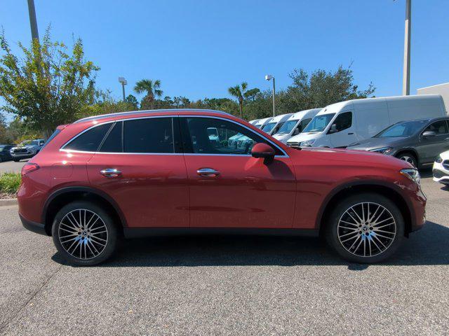 new 2025 Mercedes-Benz GLC 300 car, priced at $62,245