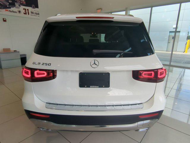 used 2021 Mercedes-Benz GLB 250 car, priced at $28,998