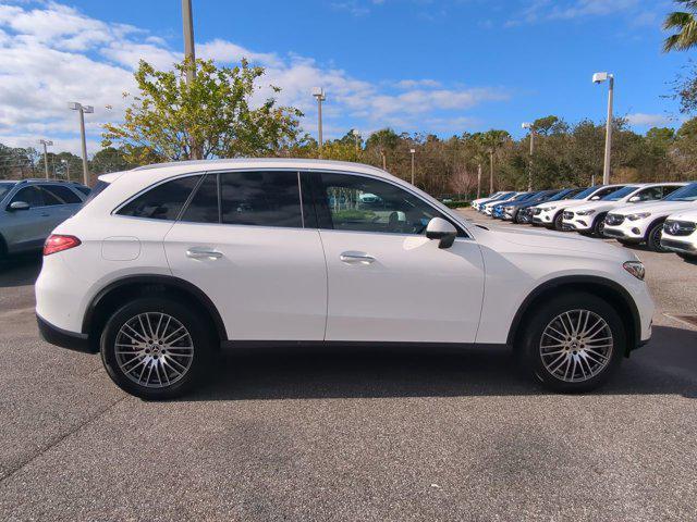 new 2025 Mercedes-Benz GLC 300 car, priced at $51,385