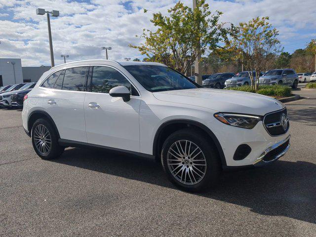 new 2025 Mercedes-Benz GLC 300 car, priced at $51,385