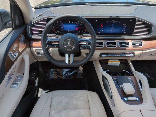 new 2025 Mercedes-Benz GLS 450 car, priced at $95,685