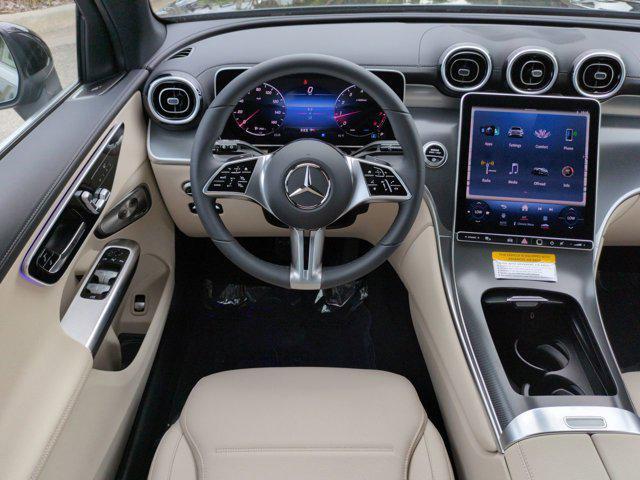 new 2024 Mercedes-Benz GLC 300 car, priced at $60,245