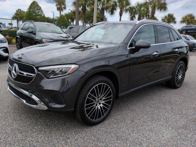 new 2024 Mercedes-Benz GLC 300 car, priced at $60,245