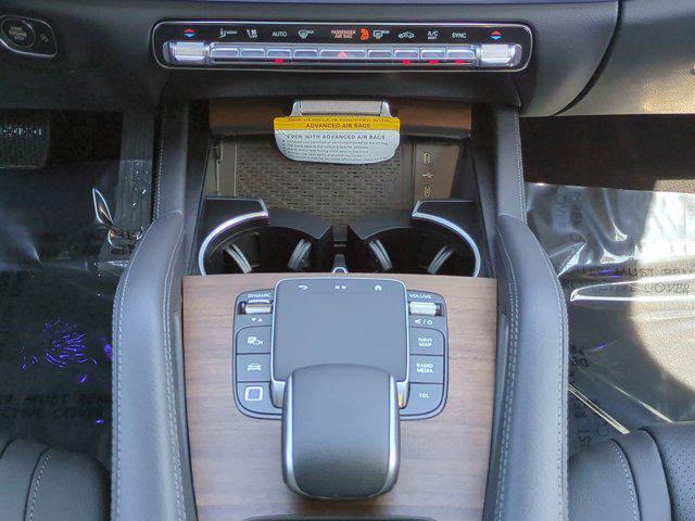 new 2025 Mercedes-Benz GLE 450 car, priced at $80,060
