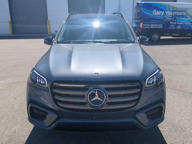 new 2025 Mercedes-Benz GLS 450 car, priced at $101,700