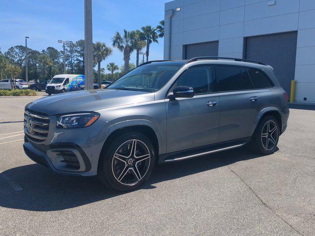 new 2025 Mercedes-Benz GLS 450 car, priced at $101,700