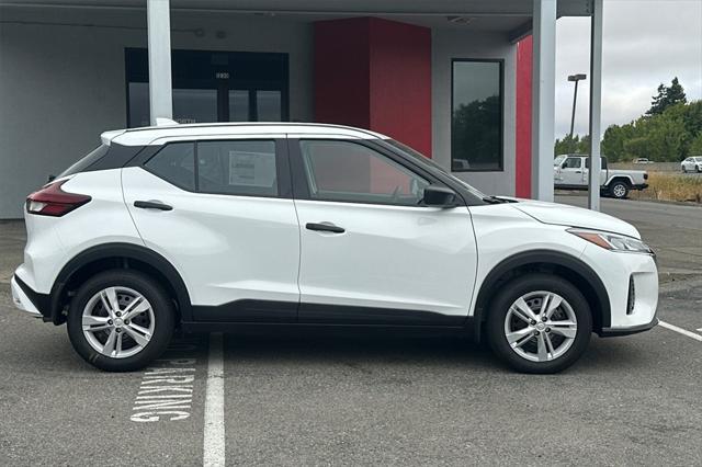 new 2025 Nissan Kicks Play car, priced at $23,609