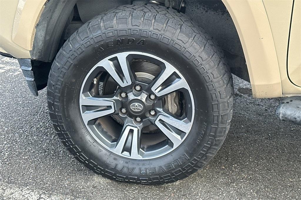 used 2018 Toyota Tacoma car